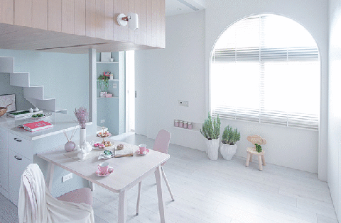 Căn hộ 15m2 có thiết kế “bí mật” giúp gia đình 3 người sống thoải mái