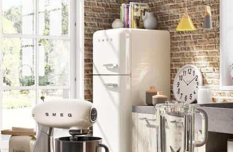 Chiếc tủ lạnh trông như đồ cổ, giá cũng ngang ngửa tủ lạnh “xịn”: Có gì mà được dân mạng bàn tán?