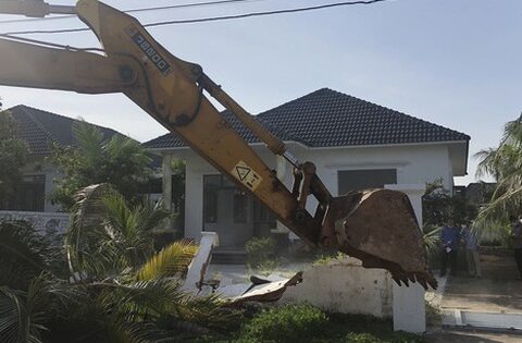NÓNG: Khởi tố 3 đối tượng liên quan 79 căn biệt thự trái phép ở Phú Quốc