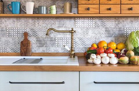 Làm mới căn bếp gia đình với những ý tưởng trang trí tiết kiệm