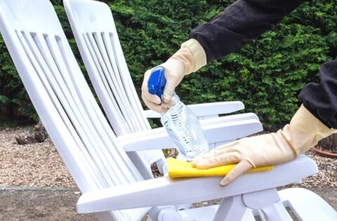 7 mẹo làm sạch đồ nội thất ngoài trời