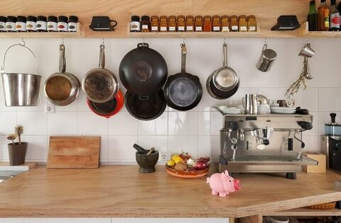 3 đồ dùng trong nhà đắt tiền đến mấy cũng cần thay mới thường xuyên