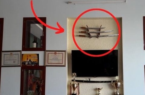 Ông bà dặn “trước sân không trồng 3 cây, trong nhà không treo 3 vật” – Chớ dại mà làm ngược